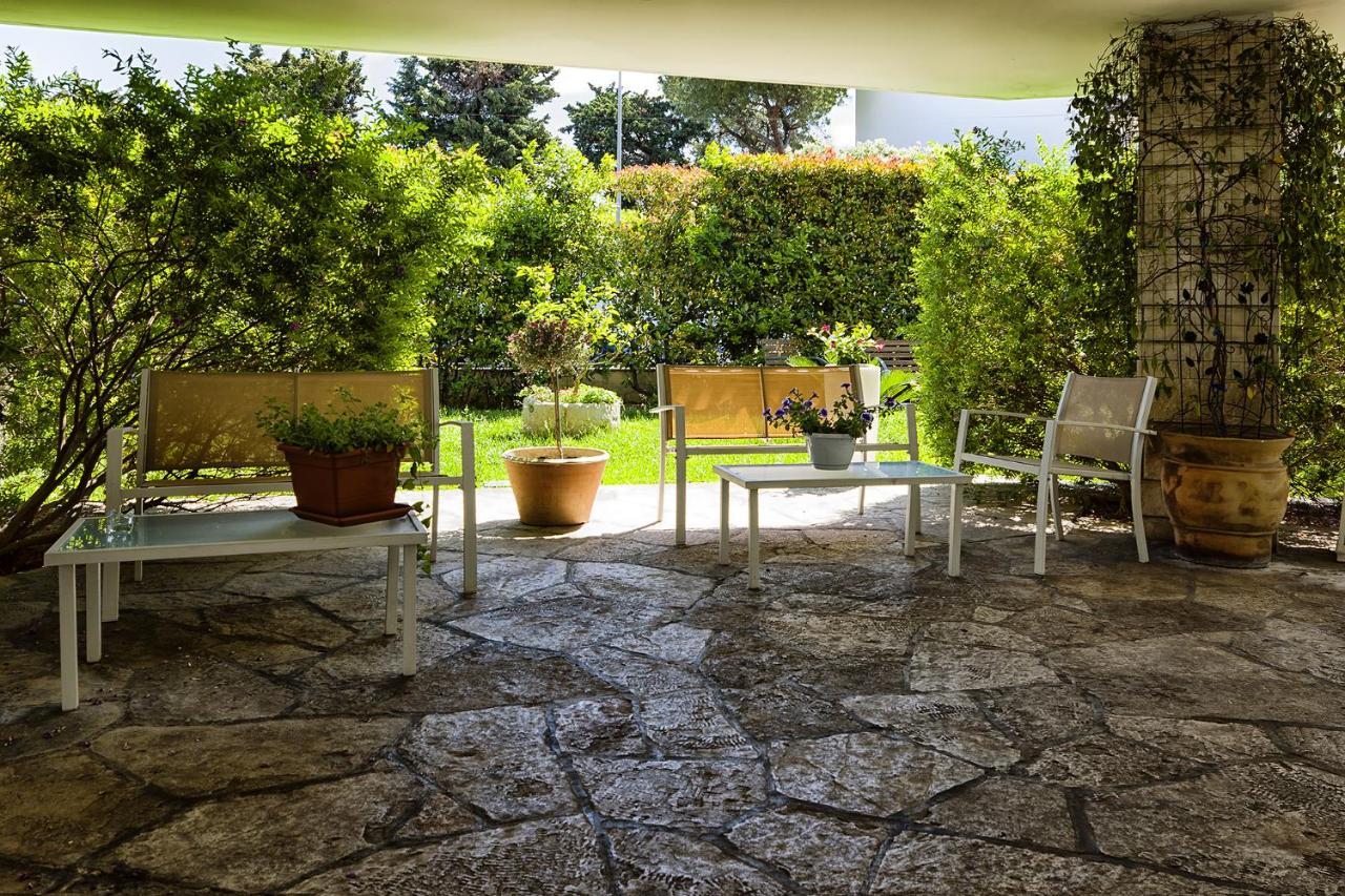 Il Giardino Di Flora Con Piscina Hotel Lecce Exterior photo