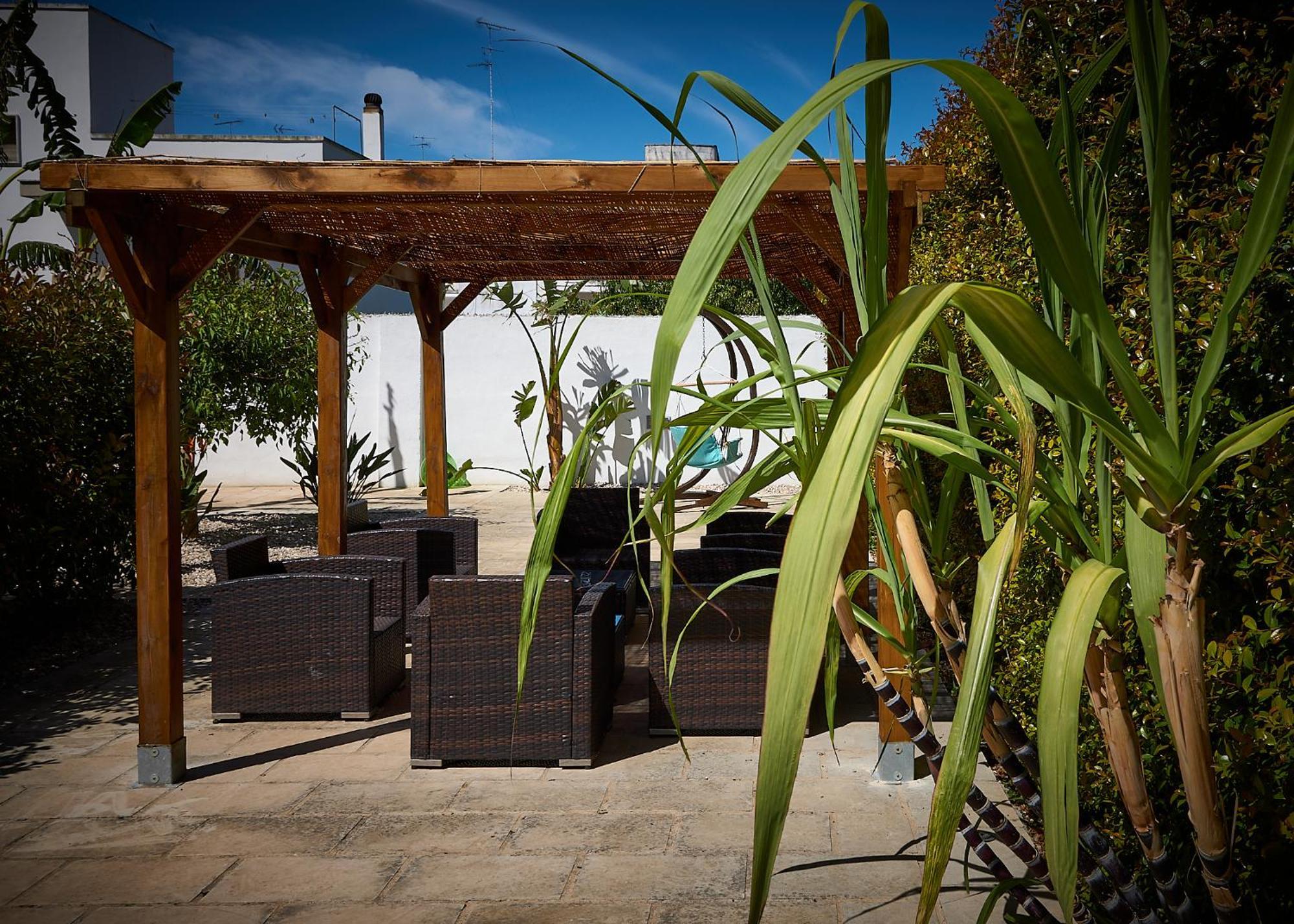 Il Giardino Di Flora Con Piscina Hotel Lecce Exterior photo